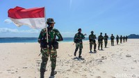 Mereka memastikan Merah Putih tetap berkibar di pulau ini.