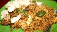 Mantul! Di Sini Ada Nasi Goreng Gila yang Enak Rp 15 Ribu Saja