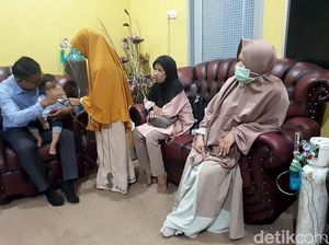 Potret Warga Riau Mengungsi Akibat Kabut Asap Makin Pekat