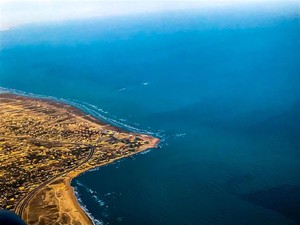 7 Danau Terbesar di Dunia, Ada di Negara Mana Saja?