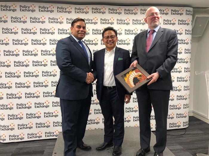 Pimpinan MPR Paparkan Konsep Islam untuk Kemanusiaan di Inggris