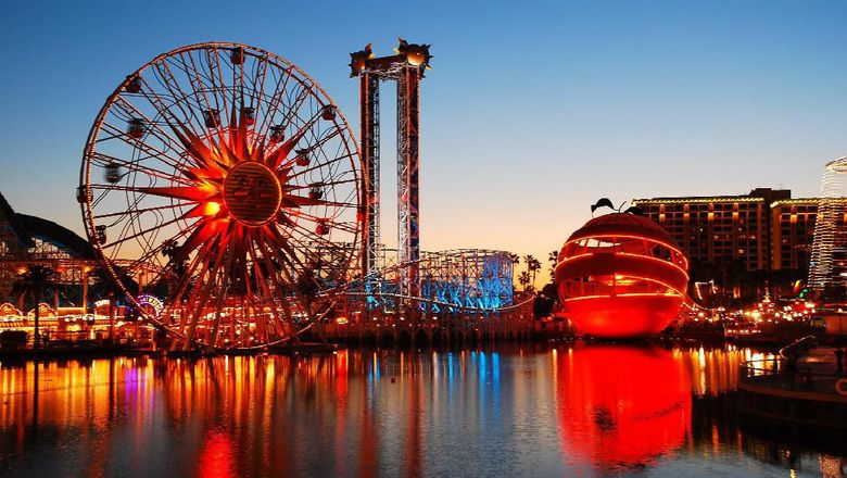 Disneyland California Anaheim, CA USA March 28, 2008 The rides or Paradise Pier in Anaheim California are reflected in the man made lake