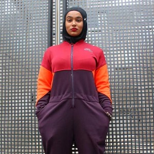 Pelatih Fitness Ini Jadi Model Nike Berhijab Pertama di Inggris Pelatih Fitness Ini Jadi Model Nike Berhijab Pertama di Inggris