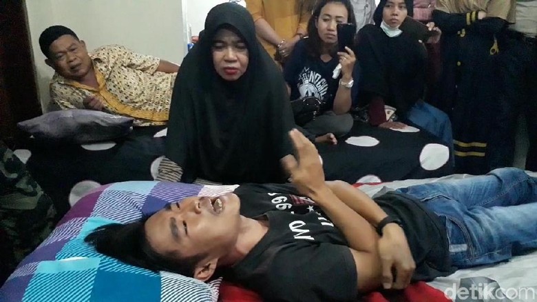 Ningsih Tinampi: Rata-rata yang Datang ke Sini Kena Santet Ningsih Tinampi: Rata-rata yang Datang ke Sini Kena Santet
