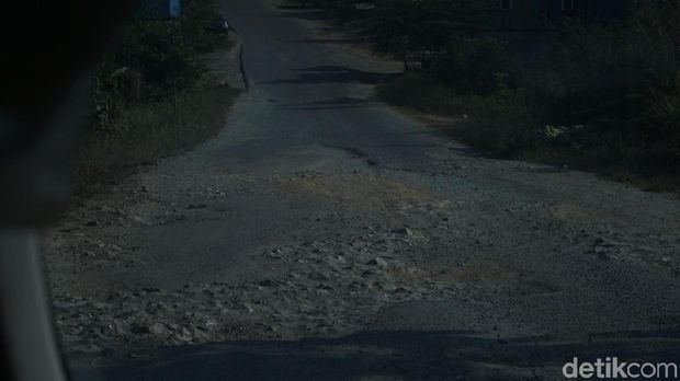 Menuju Ibu Kota Baru, Naik Pesawat hingga Kapal Cepat