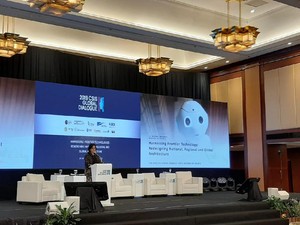 Sri Mulyani Menyesal Tak Bertemu Robot Sophia
