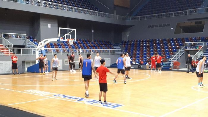 Timnas basket putra Indonesia akan melakoni turnamen internasional di Taiwan pada pekan depan. (Foto: Mercy Raya / detiksport) Timnas basket putra Indonesia akan melakoni turnamen internasional di Taiwan pada pekan depan. (Foto: Mercy Raya / detiksport)