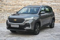 Chevrolet Captiva berbasis Wuling Almaz dibuat di Indonesia. 