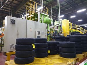 Beroperasi 24 Jam, Pabrik Ini Bisa Produksi 33 Ribu Ban Setiap Harinya