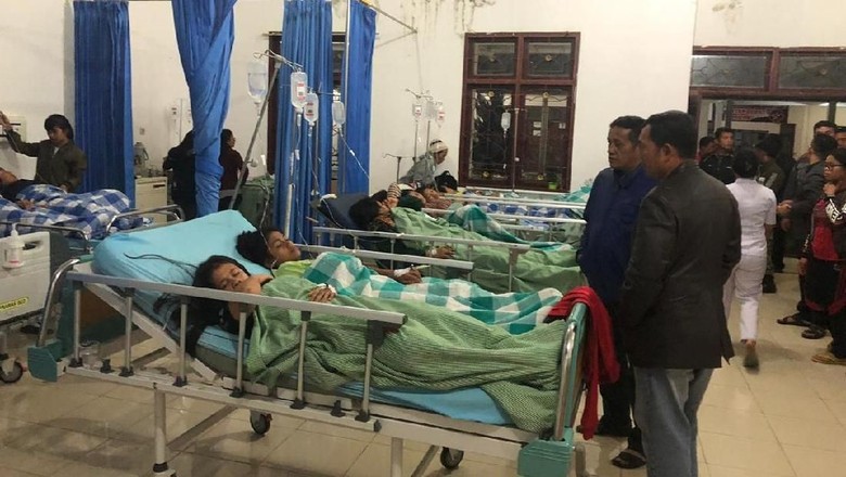 49 Siswi Keracunan Ikan Tongkol di Simalungun 49 Siswi Keracunan Ikan Tongkol di Simalungun