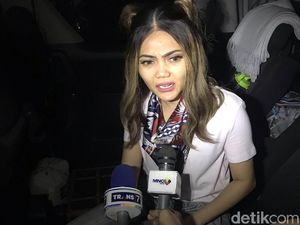 Sempat Diundur, Persiapan Pernikahan Rina Nose Kini Sudah Matang