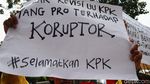 Bawa Tikus, Mahasiswa Tolak UU KPK