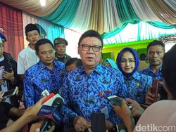 Pejabat Daerah Absen Rapat Karhutla, Mendagri: Tak Bisa Beri Sanksi