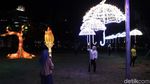 Menikmati Festival Cahaya di Kiara Artha Park Bandung