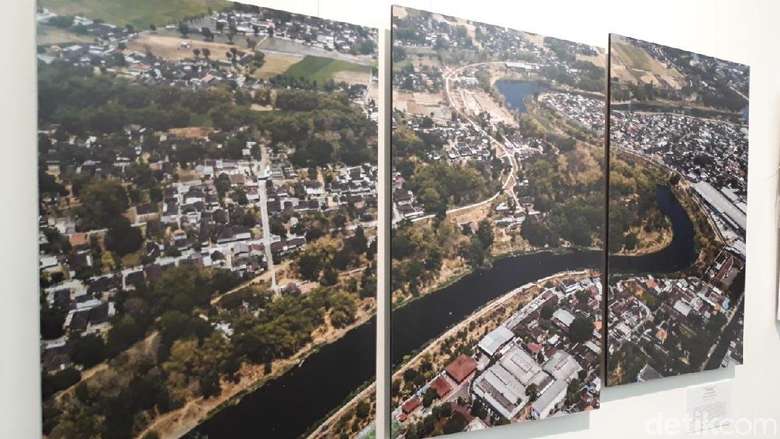 Air Mata Air Bengawan, Kritikan Lewat Pameran Foto di Solo Air Mata Air Bengawan, Kritikan Lewat Pameran Foto di Solo