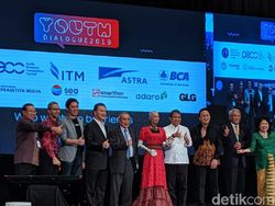 Perjalanan Robot Sophia Sampai Diajak Kencan Menkominfo