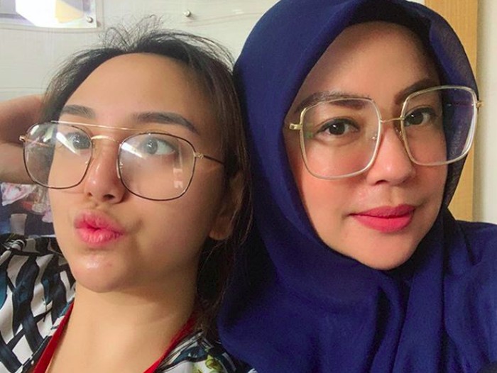 Salmafina dan Heidy Sunan Salmafina dan Heidy Sunan