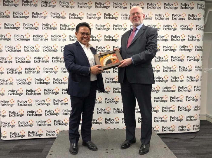 Di London, Gus AMI Bicara Masa Depan Islam