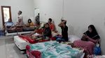 Melihat Pengobatan Alternatif Ala Ningsih Tinampi di Pasuruan