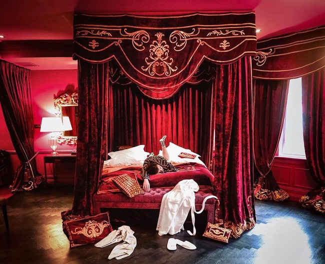 Aku melihat banyak influencer menciptakan konten yang semuanya hampir sama sehingga ada celah kosong dalam pasar. Dan aku melihat ada potensi untuk membuat sesuatu yang unik dan menyenangkan, jelasnya. Foto: Instagram/@followthenap