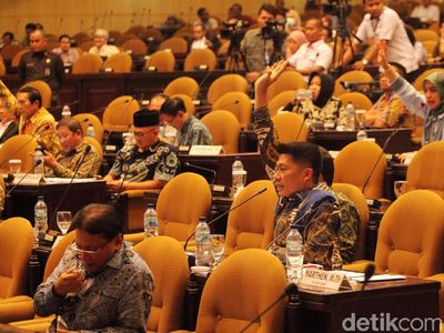 Hujan Interupsi Warnai Paripurna Pengesahan Tatib DPD RI