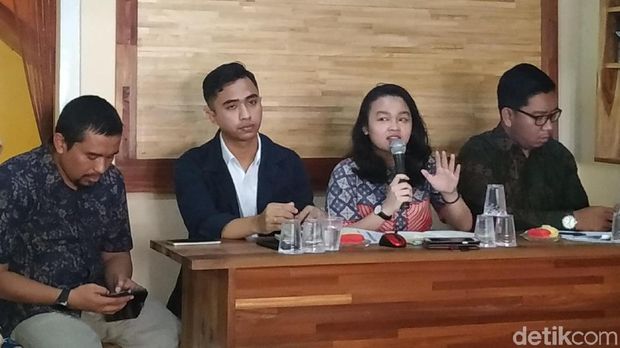 Diskusi di Kode Inisiatif membahas revisi UU KPK