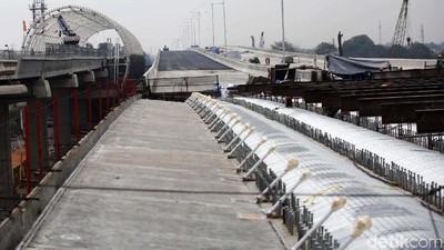 Melihat Tol Japek Elevated yang Hampir Rampung