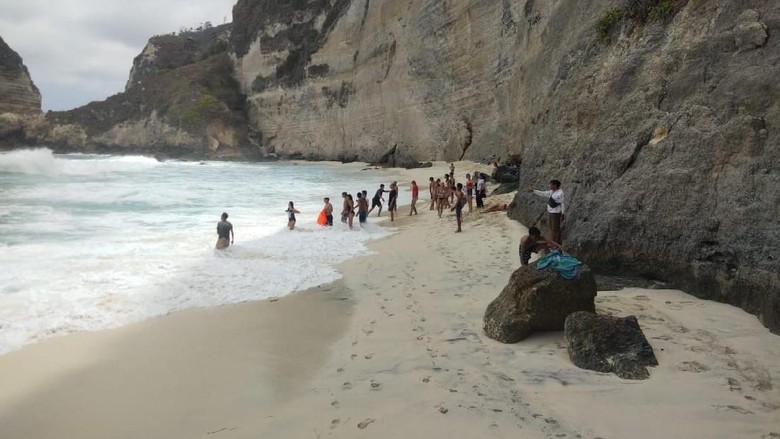 Wn Malaysia Tewas Tenggelam Di Pantai Diamond Nusa Penida