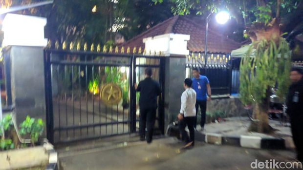 Kondisi Rumah Dinas Menpora Setelah Imam Nahrawi Ditetapkan Jadi Tersangka