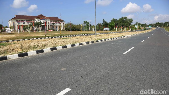 Presiden Jokowi telah mengumumkan ibu kota baru berlokasi di Kabupaten Penajam Paser Utara, Kaltim. Yuk kita intip kotanya.