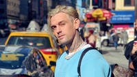 Aaron Carter tampak sangat kesal dengan kakaknya, Nick Carter. Dok. Instagram/aaroncarter