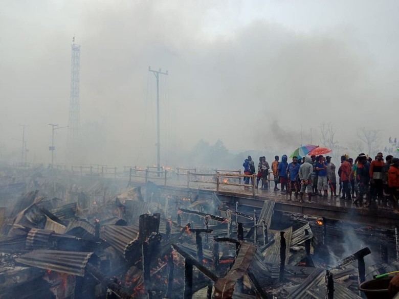Selidiki Kebakaran di Asmat, Polda Papua Datangkan Tim Labfor Makassar Selidiki Kebakaran di Asmat, Polda Papua Datangkan Tim Labfor Makassar