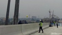 Proses tersebut membutuhkan waktu 7 minggu, dan mengharuskan terjadi 7 kali pemadaman saat Sabtu dan Minggu.