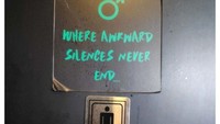Restoran ini tuliskan perbedaan antara toilet pria dan wanita. Di mana toilet pria isinya penuh kecanggungan, sementara toilet wanita isinya pembicaraan yang seru! Foto: Istimewa
