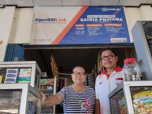 Berkat Jualan Sembako, Pria Ini Bisa Kuliahkan Anak
