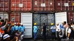 Penampakan 9 Kontainer Sampah Plastik yang Dikembalikan ke Australia