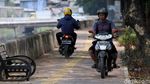 Terlalu, Trotoar Daan Mogot Dibajak Para Pemotor Nakal