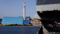 Pembangkit-pembangkit listrik yang akan dikembangkan terdiri atas pembangkit listrik tenaga uap (PLTU), pembangkit listrik tenaga gas/mesin gas (PLTG/MG), pembangkit listrik tenaga air (PLTA).