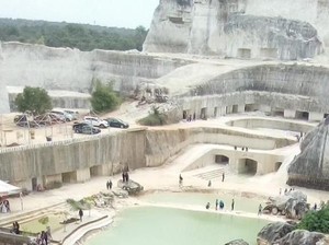 10 Wisata di Bangkalan Selain Bukit Jaddih, Ada Pantai hingga Wisata Religi