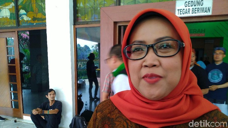 Bupati Bogor Usul Pembuang Sampah Sembarangan Kena OTT Didenda Besar Bupati Bogor Usul Pembuang Sampah Sembarangan Kena OTT Didenda Besar