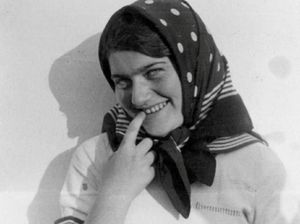 Catatan Harian Anne Frank Polandia Akhirnya Terbit Pasca 70 Tahun