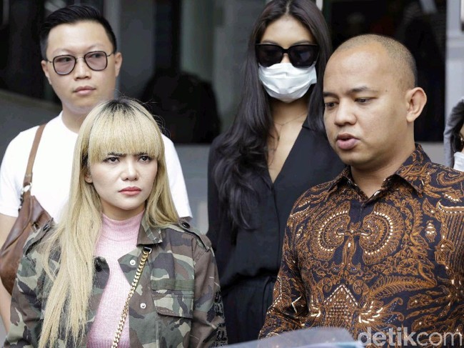 Memanas, Dinar Candy dan Bebby Fey Bakal Saling Lapor ke Polisi
