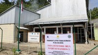 Proyek pembangkit ini merupakan hibah dari Millenium Chalenge Corporation Kementerian PPN/Bappenas yang diserahterimakan ke Pemerintah Kabupaten Mentawai. Pengelolaanya dilaksanakan oleh Perusahaan Daerah Kemakmuran Mentawai bekerja sama dengan PLN. Istimewa/PLN.