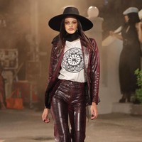 Fashion show koleksi ready to wear fall/winter 2019 Tommy Hilfiger di New York Fashion Week yang digelar di Apollo theater, New York, Minggu (8/9/2019). Photo by Thomas Concordia/Getty Images.