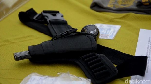 Tampang Tasima, Buruh Cangkul yang Ngaku Polisi untuk Perdayai Para Gadis