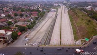 Rencananya tol tersebut akan diresmikan Presiden Joko Widodo (Jokowi) pada Agustus lalu namun urung dilakukan.