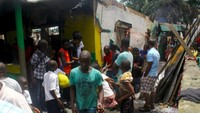 Seperti banyak negara miskin, tingkat kelahiran di Liberia hampir dua kali lipat rata-rata di seluruh dunia, yang mengarah ke tingkat pertumbuhan tahunan yang ekstrem. Negara berpenduduk sekitar 5 juta ini juga sangat menderita akibat penurunan harga komoditas dan wabah Ebola besar yang melanda Afrika Barat pada tahun 2014 lalu. Reuters