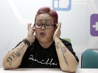 Makin Terkenal, Bangunin Bude Sumiyati dari Mimpi Yuk!