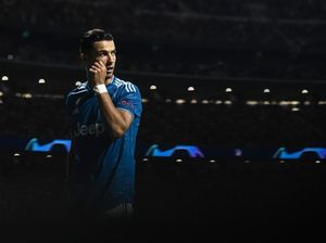 Absen di Penghargaan FIFA, Ronaldo Tulis Pesan Ini di Instagram