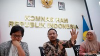 Komisioner Komnas HAM, Choirul Anam mengatakan ada frasa dan paradigma yang salah dalam pasal 599 dan pasal 600 terkait pelanggaran HAM dalam draf RUU KUHP.